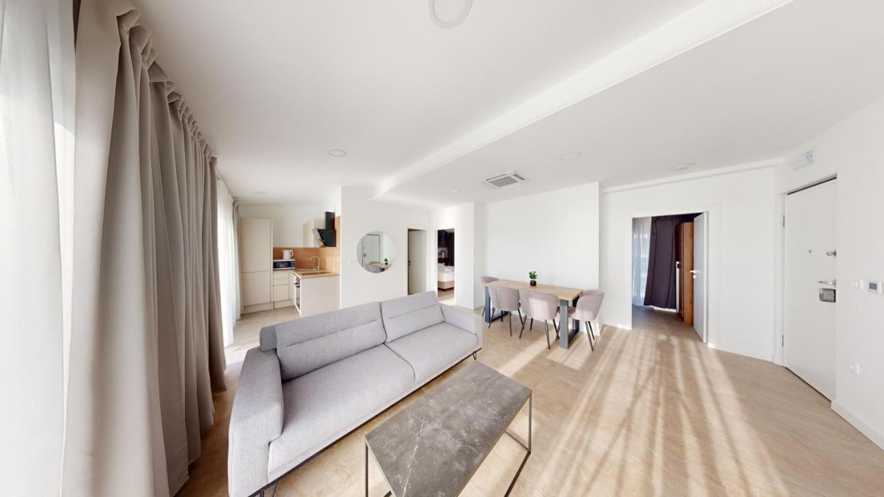 אומאג Calypso Residence מראה חיצוני תמונה
