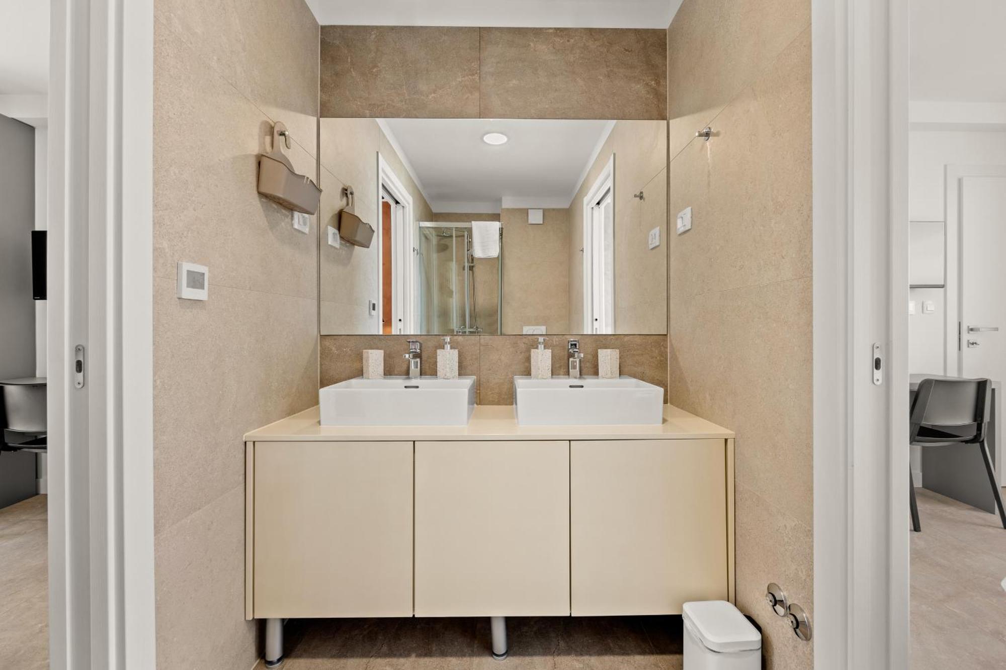 אומאג Calypso Residence מראה חיצוני תמונה